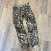 Load image into Gallery viewer, Carhartt WIP Pants Size 30 x 32
