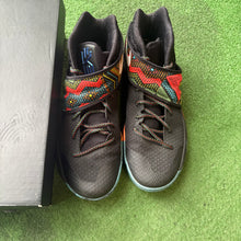 Load image into Gallery viewer, Nike BHM Kyrie 2s Size 10
