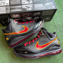 Load image into Gallery viewer, Nike LeBron Fairfax Away 7s Size 10.5

