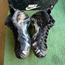 Load image into Gallery viewer, Nike Dream A World Black Foamposites Size 10.5
