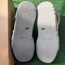 Load image into Gallery viewer, Nike LeBron SVSM Home 3s Size 8
