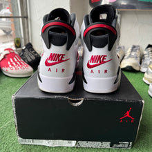 Load image into Gallery viewer, Jordan Carmine 6s Size 9.5
