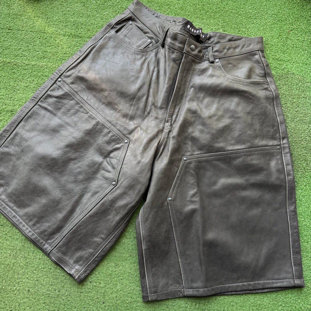Raspberry Hills Leather Shorts Size M