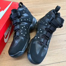 Load image into Gallery viewer, Nike Air Max CB 94s Size 14
