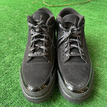 Load image into Gallery viewer, Jordan Black Cat 3s Size 13
