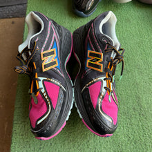 Load image into Gallery viewer, New Balance 1906Rs Size 13
