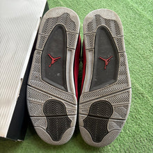 Load image into Gallery viewer, Jordan Toro 4s Size 14
