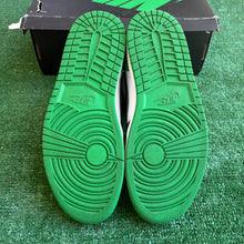 Load image into Gallery viewer, Jordan Lucky Green 1s Size 10
