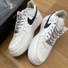 Load image into Gallery viewer, Nike Supreme Black White Air Force 1s Size 7
