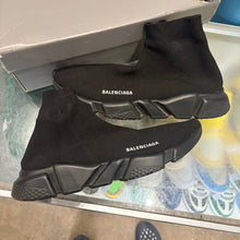 Load image into Gallery viewer, Balenciaga Speed Trainers Size 45
