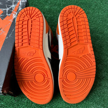 Load image into Gallery viewer, Jordan Shattered Backboard 1s Size 10
