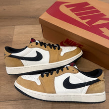 Load image into Gallery viewer, Jordan Rookie of The Year Low 1s Size 8.5
