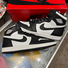 Load image into Gallery viewer, Jordan Black White 85 1s Size 13

