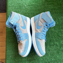Load image into Gallery viewer, Jordan CMFT Zoom Cement Blue 1s Size 12
