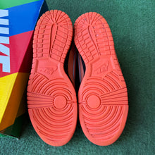 Load image into Gallery viewer, Nike Orange Lobster SB Low Dunks Size 8
