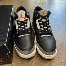 Load image into Gallery viewer, Jordan Rare Air 3s Size 11.5
