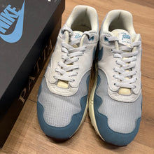 Load image into Gallery viewer, Nike Patta Waves Noise Aqua Air Max 1s Size 12.5
