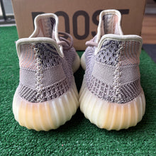 Load image into Gallery viewer, Adidas Yeezy Ash Pearl 350V2s Size 9
