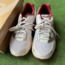 Load image into Gallery viewer, ASICS Red Dahlia Gel-1130s Size 8.5
