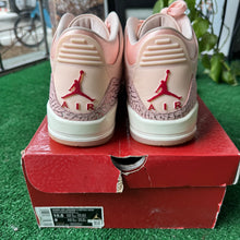 Load image into Gallery viewer, Jordan Valentines Day Treat Yourself 3s Size 10.5W/9M
