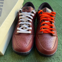 Load image into Gallery viewer, Nike SB Limousine Skateboards Low Dunks Size 10.5
