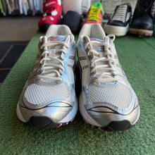 Load image into Gallery viewer, ASICS Cream Sweet Pink Gel-Kayano 14s Size 11
