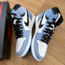 Load image into Gallery viewer, Jordan University Blue 1s Size 8

