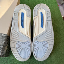 Load image into Gallery viewer, Jordan Lucky Short 3s Size 11
