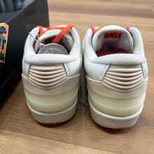 Load image into Gallery viewer, Jordan Shelflife Low 2s Size 8
