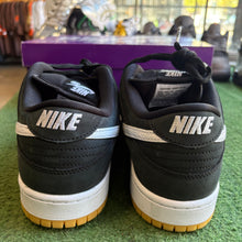 Load image into Gallery viewer, Nike SB Black White Gum Dunks Size 11.5
