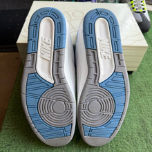 Load image into Gallery viewer, Jordan UNC Low 2s Size 9.5
