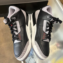Load image into Gallery viewer, Jordan Black Cement 3s Size 9.5

