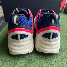Load image into Gallery viewer, Dior B22s Size 40
