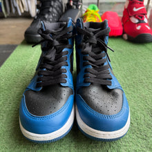 Load image into Gallery viewer, Jordan Marina Blue 1s Size 7Y
