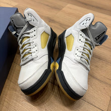 Load image into Gallery viewer, Jordan A Ma Maniere Dawn 5s Size 9W/7.5M
