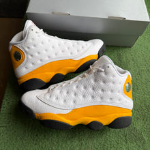 Load image into Gallery viewer, Jordan Del Sol 13s Size 7
