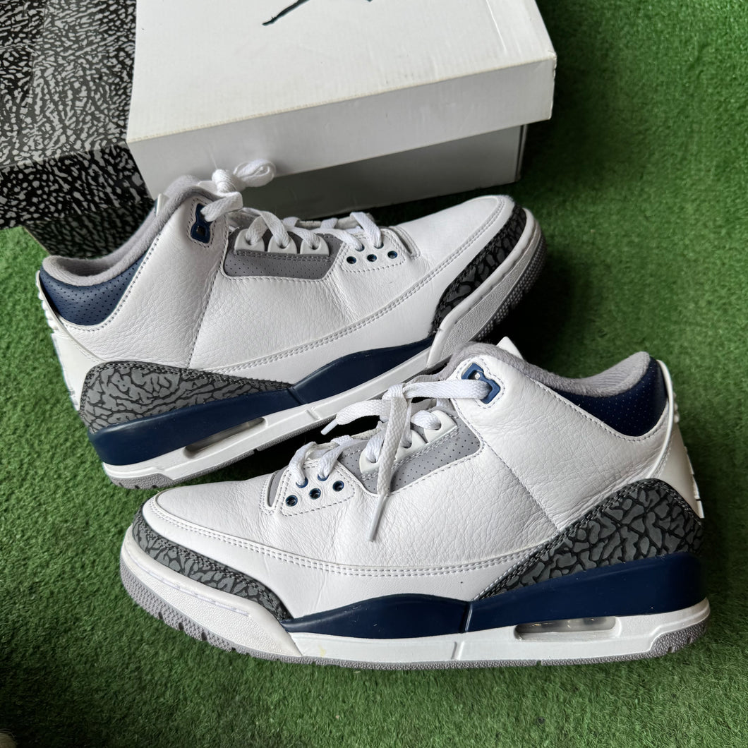 Jordan Midnight Navy 3s Size 9