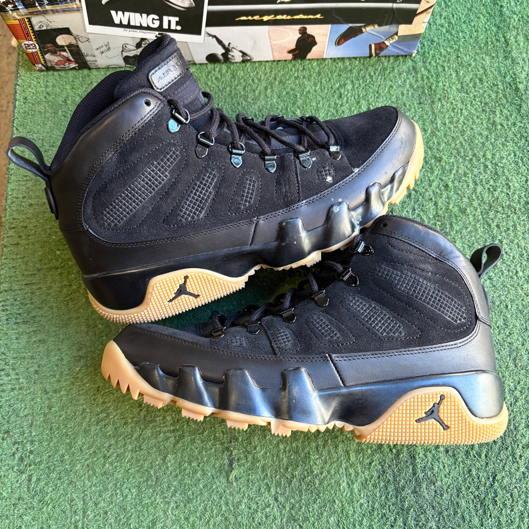 Jordan Black Light Gum 9 Boots Size 10
