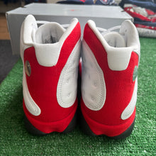 Load image into Gallery viewer, Jordan Chicago 13s Size 13
