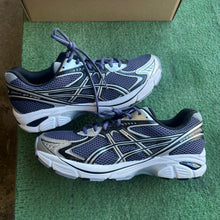 Load image into Gallery viewer, Asics GT-2160s Size 10
