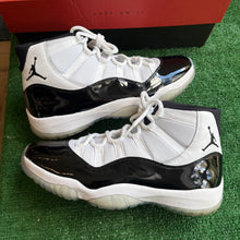 Load image into Gallery viewer, Jordan Concord 11s Size 11.5
