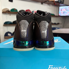 Load image into Gallery viewer, Jordan Doernbecher 17s Size 8.5
