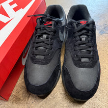Load image into Gallery viewer, Nike Bred Air Max 1s Size 10.5
