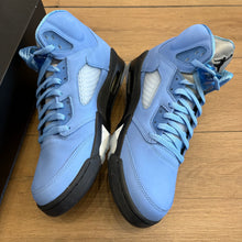 Load image into Gallery viewer, Jordan UNC 5s Size 11.5
