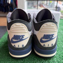 Load image into Gallery viewer, Jordan A Ma Maniere Diffused Blue 3s Size 10
