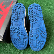Load image into Gallery viewer, Jordan Royal 1s Size 10.5
