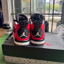 Load image into Gallery viewer, Jordan Toro 4s Size 8
