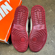 Load image into Gallery viewer, Jordan Lost And Found 1s Size 8.5
