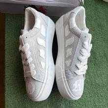 Load image into Gallery viewer, Octavious Marks Skate Shoes Size 11
