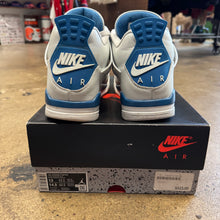 Load image into Gallery viewer, Jordan Military Blue 4s Size 13
